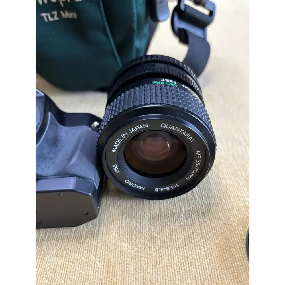 Vintage Dakota RZ-2000 SLR Film Camera w/ Quantaray Lens